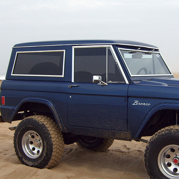 66-77 Bronco  Classic Ford Broncos